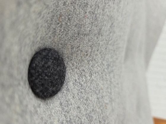 Image 1 of Dänischer Hochlehner-Sessel aus den 1950er Jahren, neu bezogen, Wolle, Eichenholz.