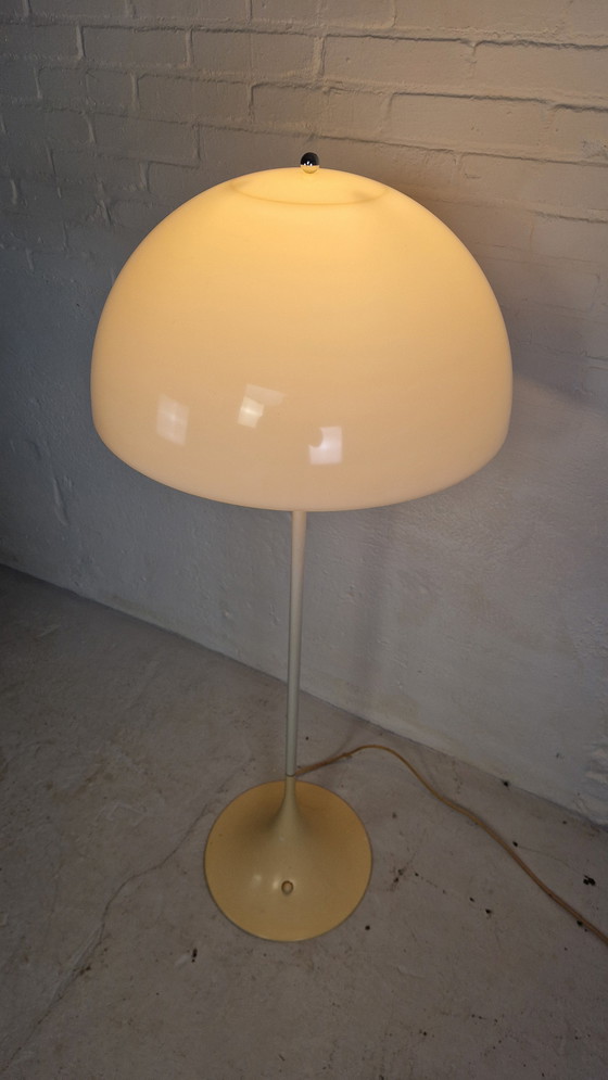 Image 1 of Lampadaire Panthella de Louis Poulsen