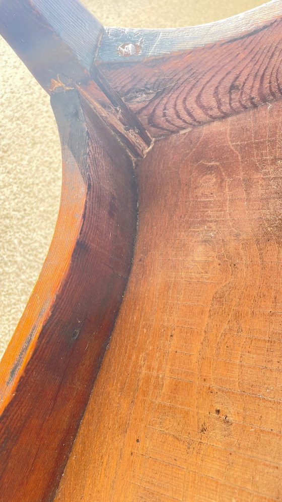 Schreibtisch mit geschwungenen Beinen – Wood (photo 29 of 31)