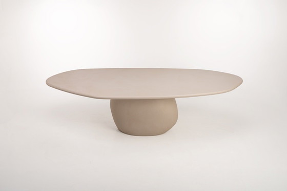 Image 1 of Table à manger contemporaine en plâtre « Pièce Unique »