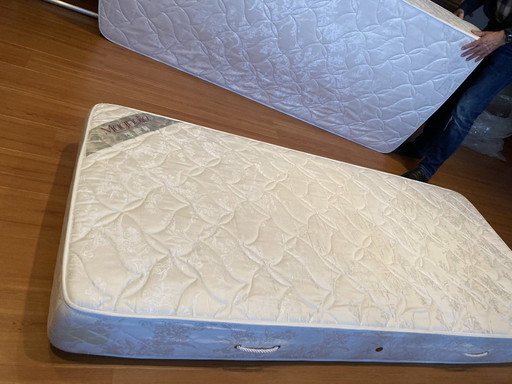 Two mattresses with Bonell inner spring system