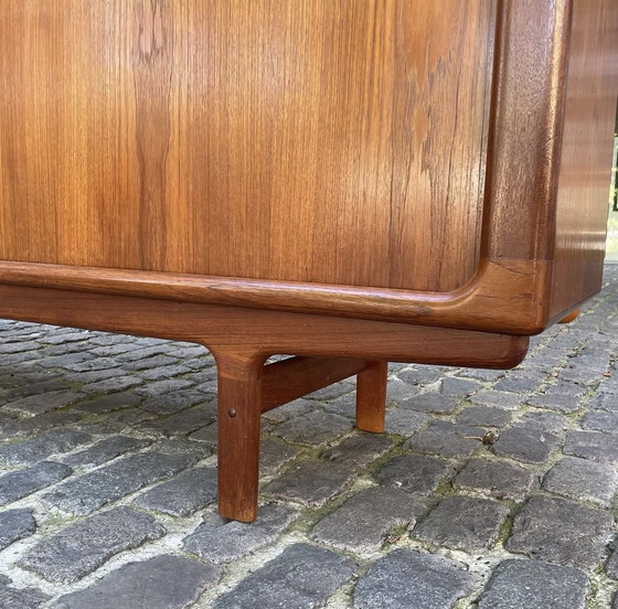 Image 1 of Un Sideboard Par Svend Dyrlund, Pour Dyrlund, Danemark, 1960's