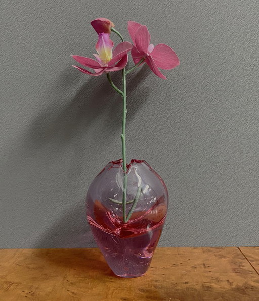 Red Glass vase "tulip" top 1960s