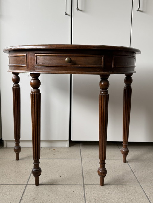 Console en forme de croissant de style colonial