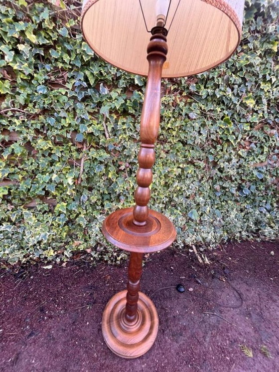 Image 1 of Streetlight