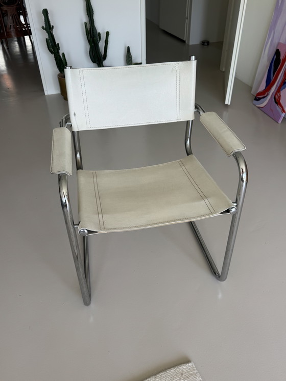 Chaise vintage Bauhaus Buisa avec cadre – Chaises de salle à manger, Chrome, Leather (photo 3 of 5)