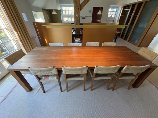Giorgetti eettafel (zonder stoelen)