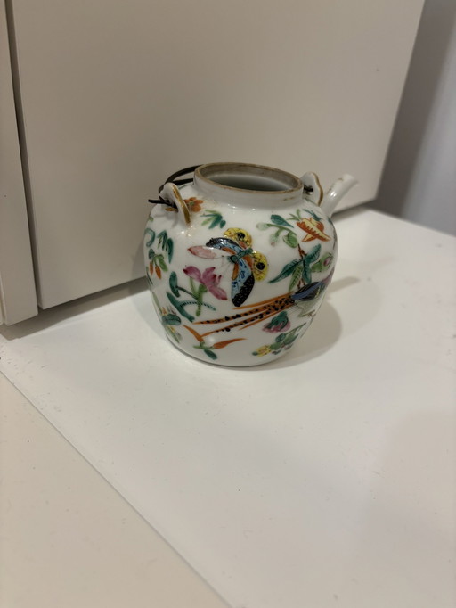 chinese porcelain teapot