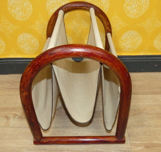 Image 1 of Portariviste vintage in bambù, legno curvato, portariviste in lino, stile retrò, boho, tiki, rattan