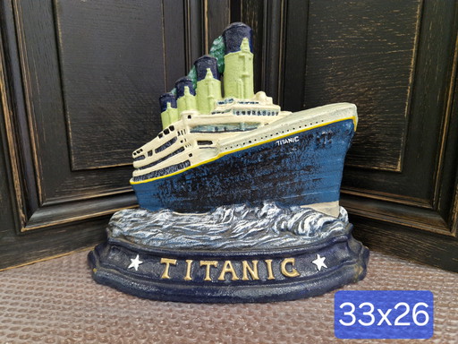 Titanic pesante in ghisa