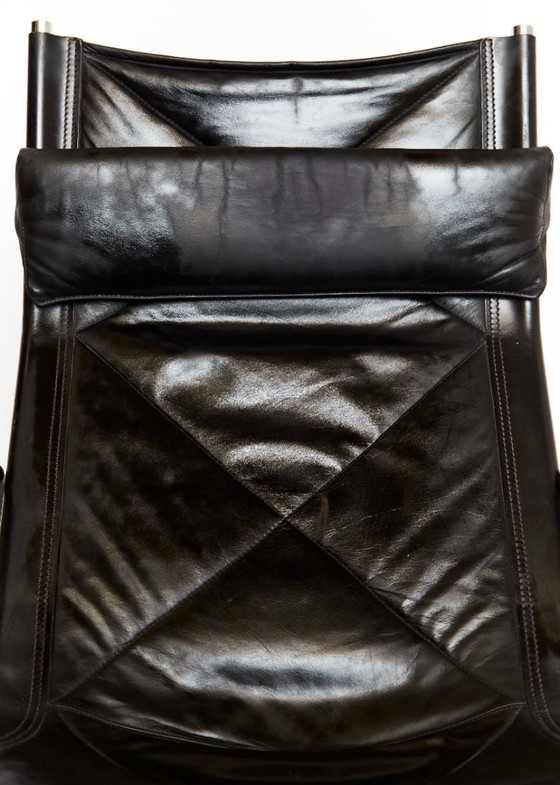 Image 1 of Set vintage di HE1106 Lounge Chair e HE1104 Ottoman di Hans Eichenberger per Strässle, anni '70