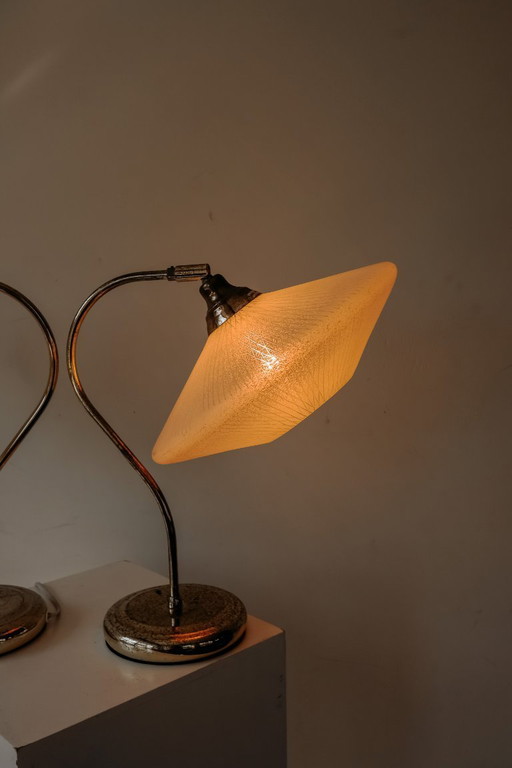 Set of 2 vintage brass table lamps with glass shades