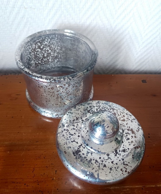 Image 1 of Vintage snoepschaal van omgekeerd beschilderd glas
