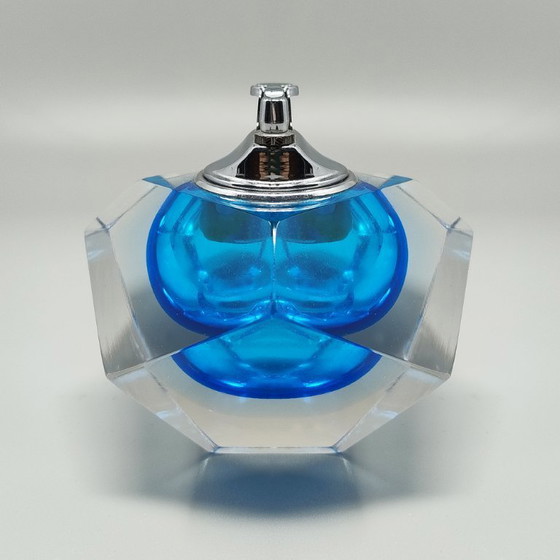 Image 1 of Schitterende blauwe tafelaansteker uit de jaren 60, gemaakt van Murano Sommerso-glas door Flavio Poli voor Seguso.