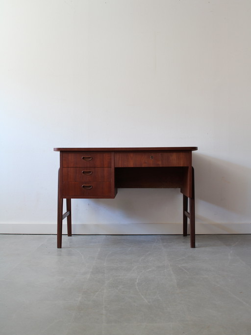 Scrivania vintage danese in teak