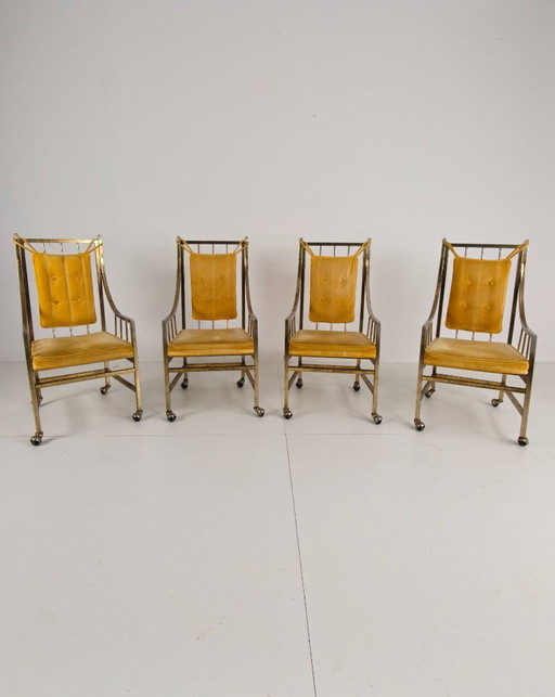 Conjunto único de sillas de comedor y salón de estilo de mediados de siglo – Doradas, fabricadas entre 1940 (photo 2 of 24)