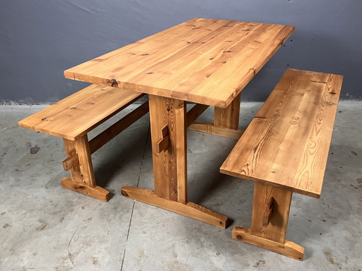 Table à manger 2 bancs en pin Scandinave Suédois