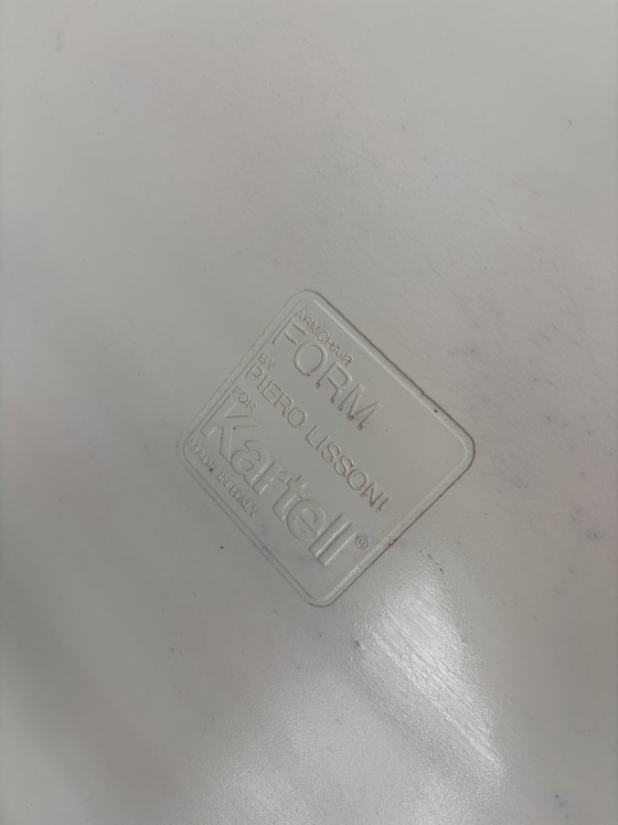 Kartell Form Fauteuil – Plastic, Chrome (photo 5 of 8)