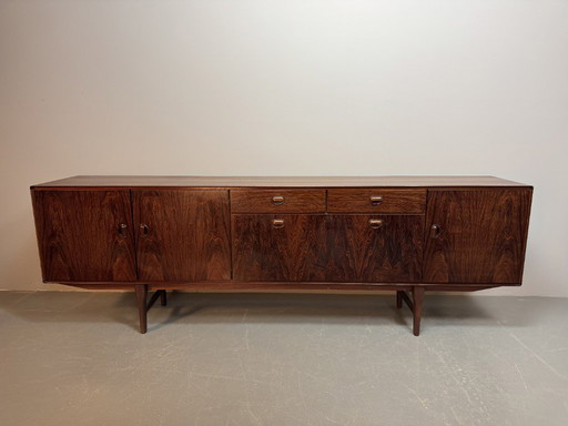 Fristho dressoir van palissanderhout, design uit het midden van de 20e eeuw, Nederland, jaren 1960.