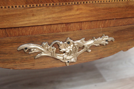 Image 1 of CÓMODA CON TAPA DE MÁRMOL ROSA