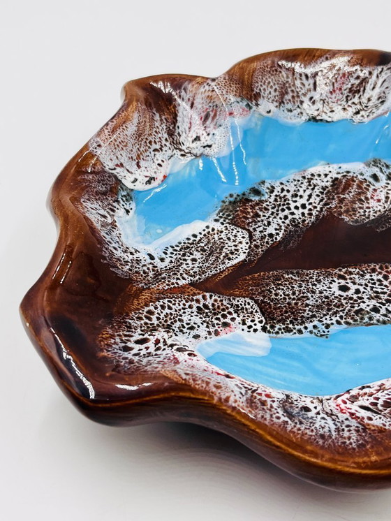 Image 1 of Plato de hojas azules de Vallauris