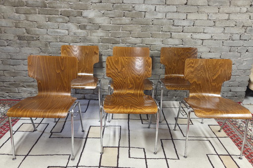 6 Vintage-Stühle im skandinavischen Design aus den 70er Jahren