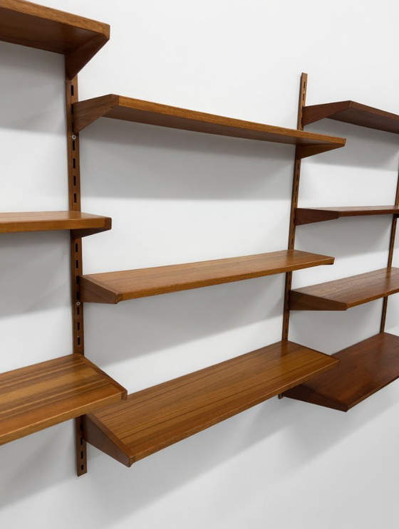 Image 1 of Teakhouten rekkensysteem van Kai Kristiansen voor Feldballes