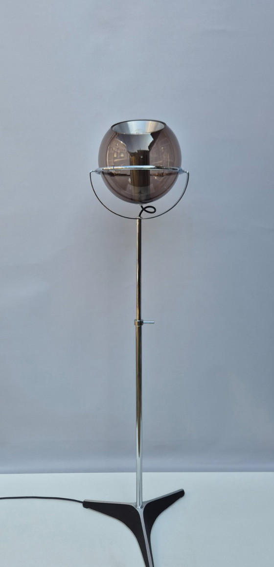 Image 1 of Vintage floor lamp - Raak 'Globe 2000' by F. Ligtelijn - 1960s