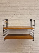 Étagère murale/bibliothèque au design vintage Nisse Strinning