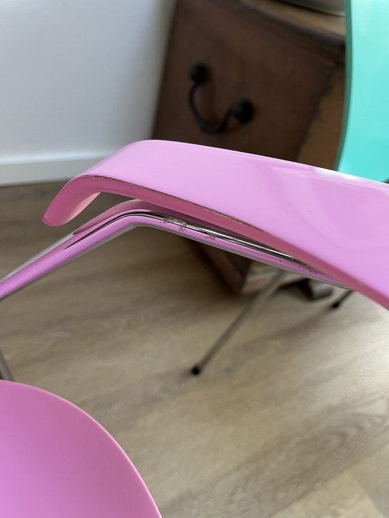 Image 1 of Fritz Hansen butterfly chair