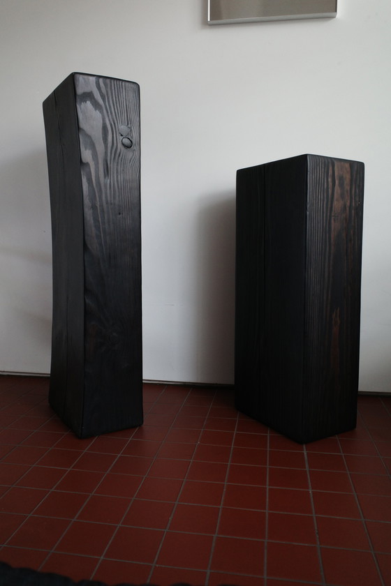 Image 1 of Zócalo de madera maciza ebonizada