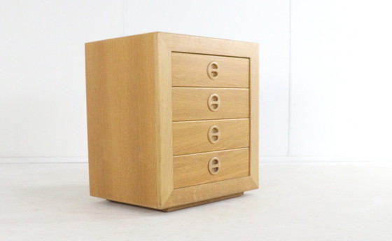 Image 1 of Ensemble de 2 tables de chevet en chêne vintage