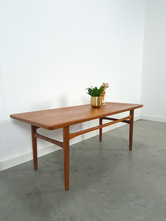 Image 1 of Teak Fineer Salontafel Vintage