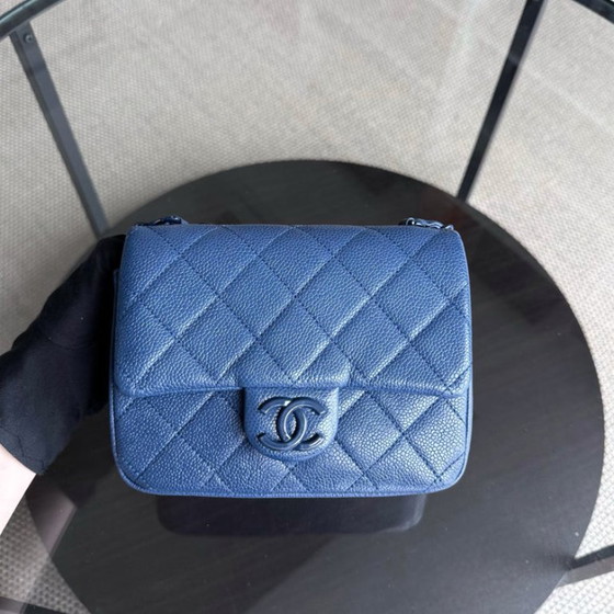 Image 1 of Mini borsa Chanel Classic Flap Seasonal Square - Caviar Quilted All Blue Series 29