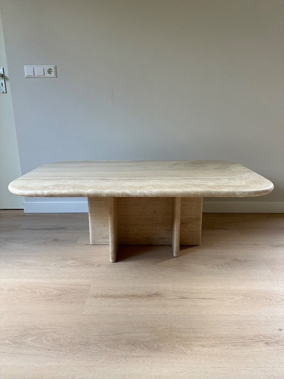 Image 1 of Top staat- Prachtige grote travertin salontafel – zeldzaam én indrukwekkend