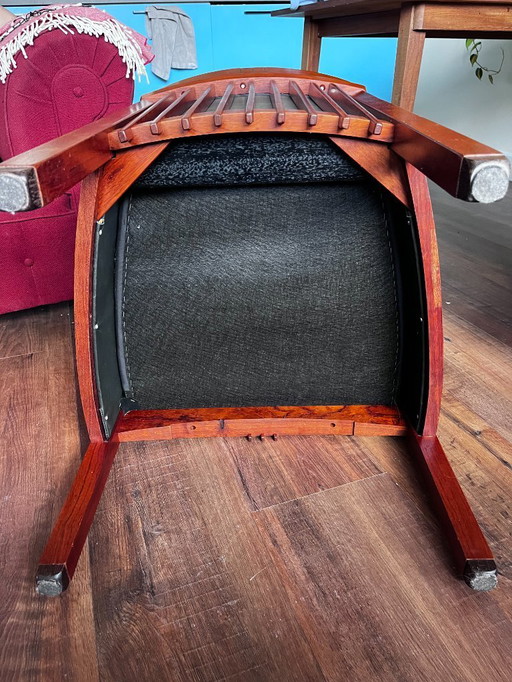 Twee originele Art Deco fauteuils – Schuitema design – massief hout & leer