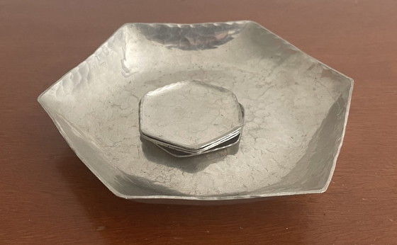 Image 1 of J.J. Davids Amsterdam - Juego de posavasos Art Déco de peltre plateado martillado a mano para licor o oporto