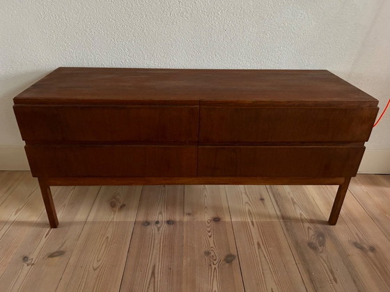 Image 1 of Cassettiera scandinava in teak