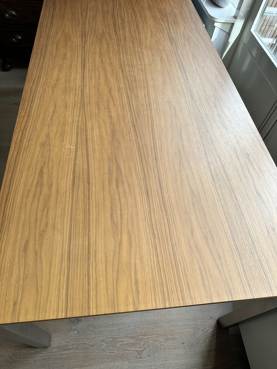 Image 1 of Mesa de comedor Arco