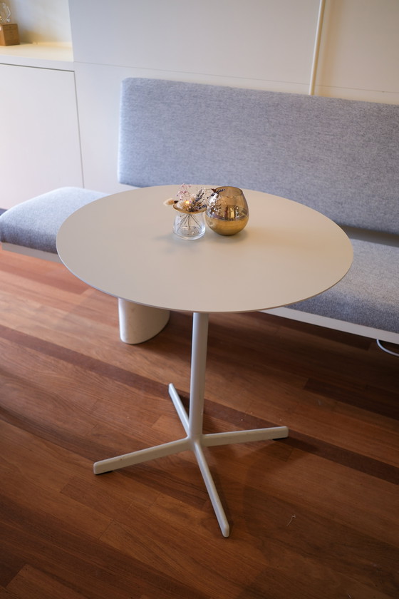 Image 1 of Hay Neu Round Table