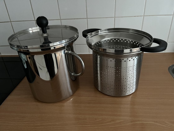 Marmite à pâtes Alessi avec passoire intégrée – Accessoires de cuisine, Plastique, rvs (photo 3 of 9)