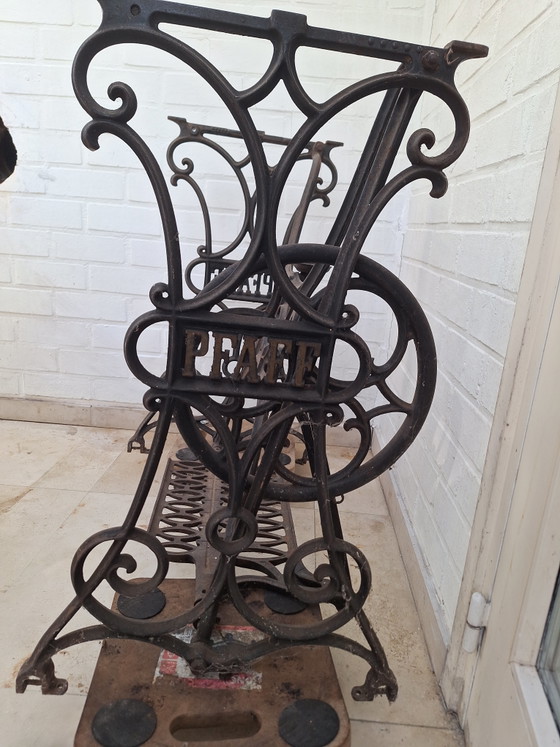 Volano Pfaff – Tavolini, Cast Iron, Wood (photo 5 of 7)