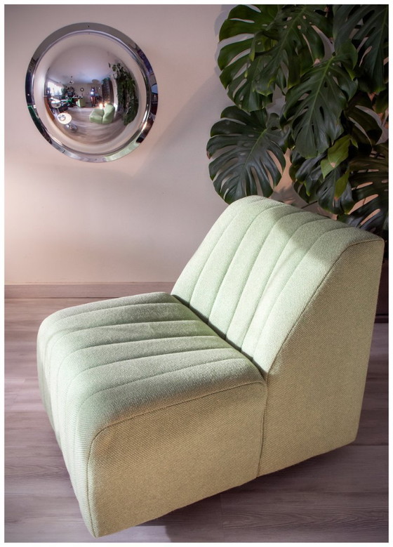 Image 1 of Chaise longue, década de 1980, tejido de lana verde claro.