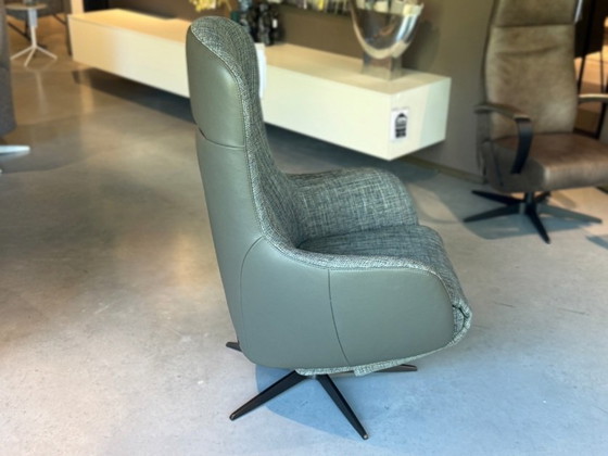 Twice TW305 – De Toekomst, Sessel, Textile, Lambskin (photo 6 of 8)