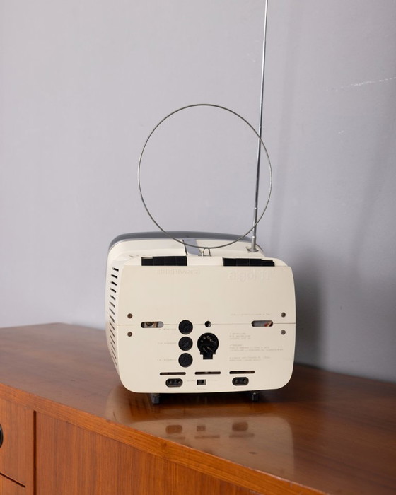 Televisore Algol 11 di Marco Zanuso e Richard Sapper per Brionvega, anni '60 – Mobili TV, Plastic (photo 9 of 11)