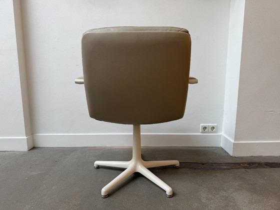 Image 1 of Sedie da conferenza/ufficio uniche - Artifort