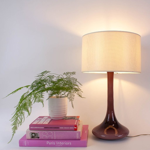 Lampe de table portugaise en verre opalin améthyste des années 1960