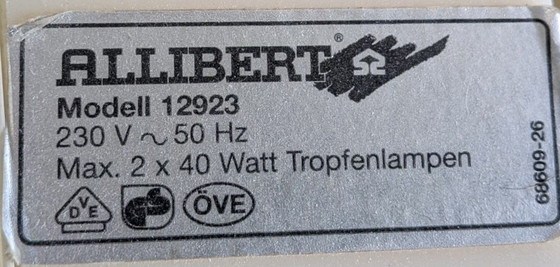 Image 1 of Allibert type 12923 vintage badkamerkastje