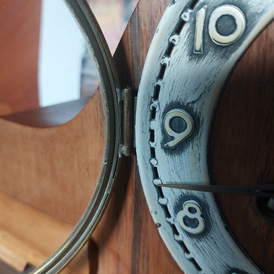 Image 1 of Pendeluhr aus Holz.