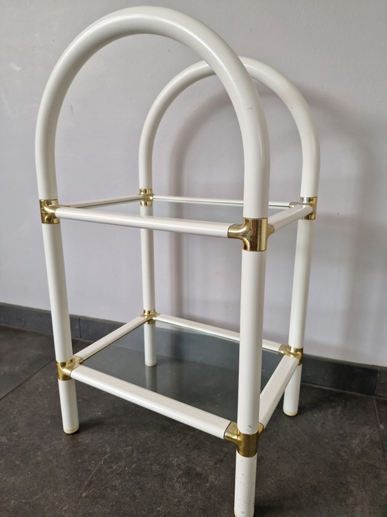 Cabinet de l'ère spatiale – Tables d'appoint, Plastic, Glass (photo 3 of 6)
